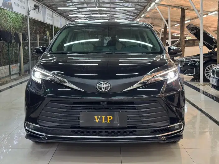 Toyota Sienna 2024 Model Hybrid 2.5L Comfort Edition