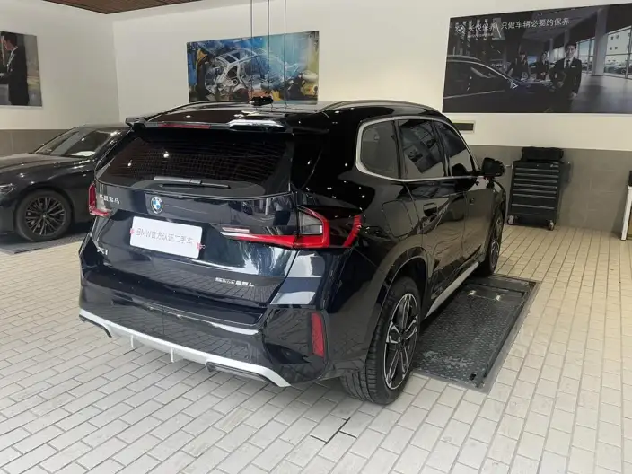 BMW X1 2023 Model sDrive25Li M Sports Set – фото 5