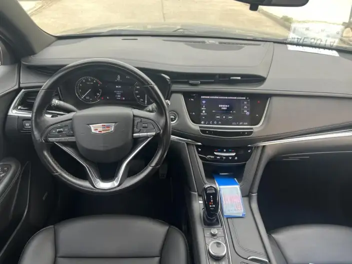 Cadillac XT6 2022 Model 2.0T VII seat 4WD Fashion Model – фото 7