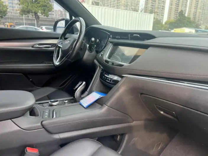 Cadillac XT6 2022 Model 2.0T VII seat 4WD Fashion Model – фото 9