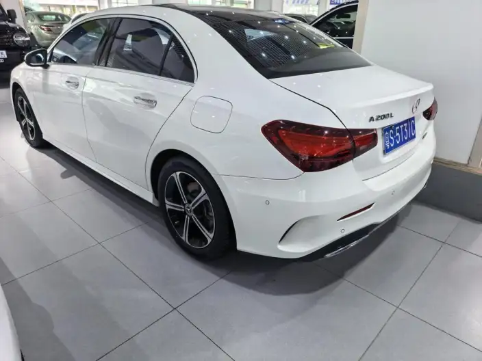 Mercedes-Benz A-class 2024 Model A 200 L Fashion Edition
