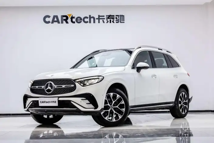 Mercedes-Benz GLC 2023 Model Facelift GLC 260 L 4MATIC Dynamic Model 5 seat