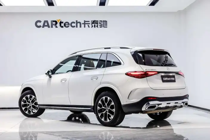 Mercedes-Benz GLC 2023 Model Facelift GLC 260 L 4MATIC Dynamic Model 5 seat