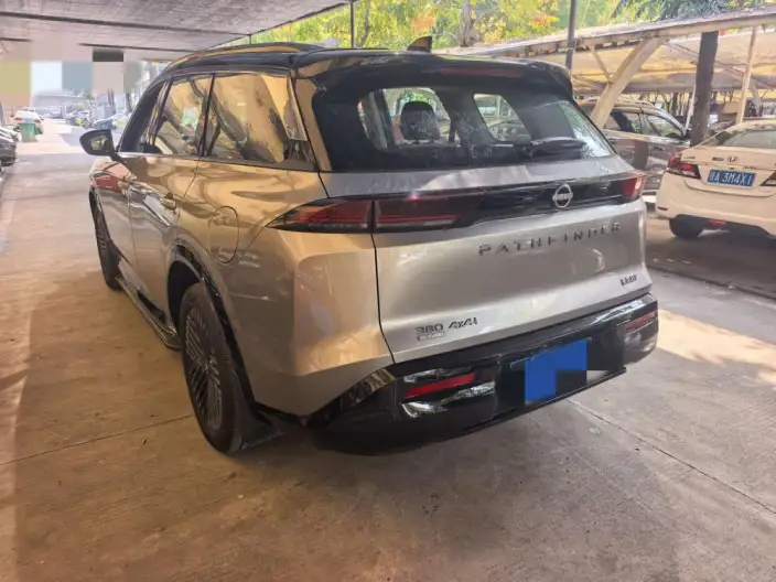 Nissan Pathfind 2024 Model 380VC-TURBO 4WD Smart Driving Edition VI seat