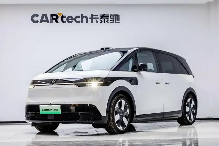 ZEEKR MIX 2025 Model 76kWh Smart Driving Edition