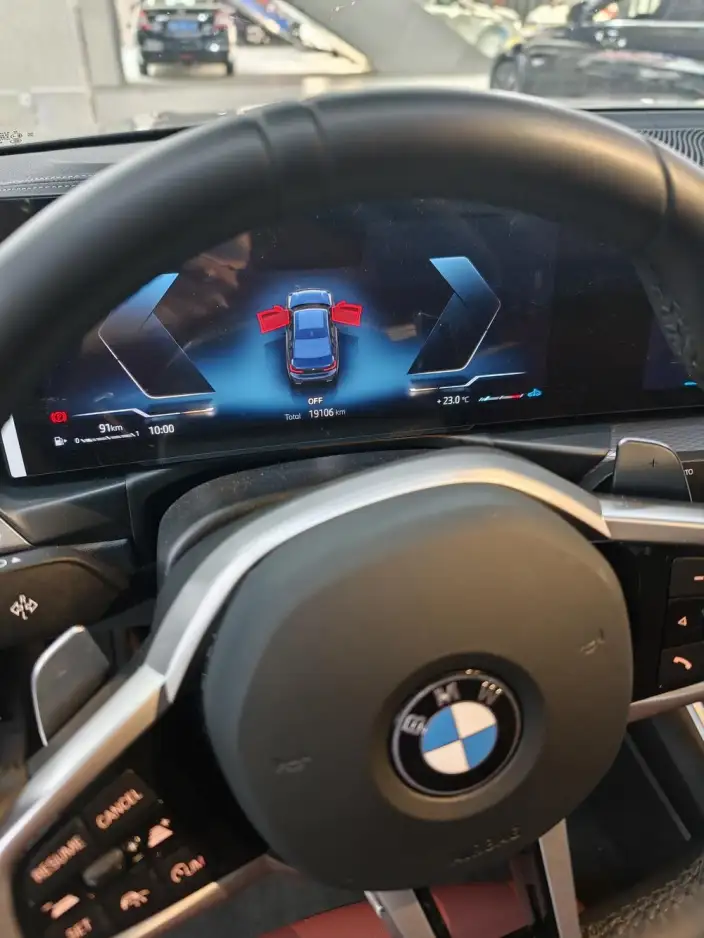 BMW 3 Series 2025 Model 330Li M Sports Night Set – фото 6