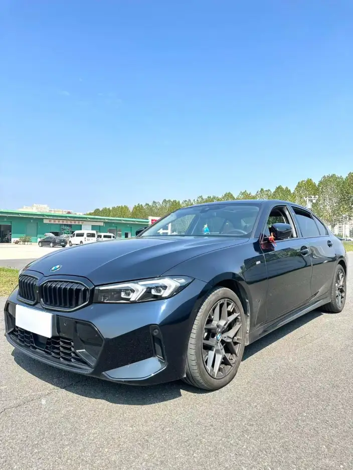 BMW 3 Series 2025 Model 330Li M Sports Night Set – фото 8