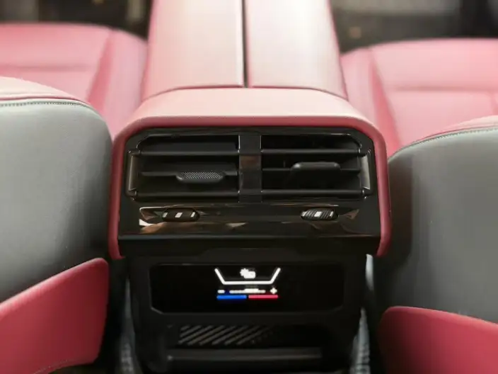 BMW i5 2024 Model eDrive35L Exclusive Model M Sports Set – фото 10