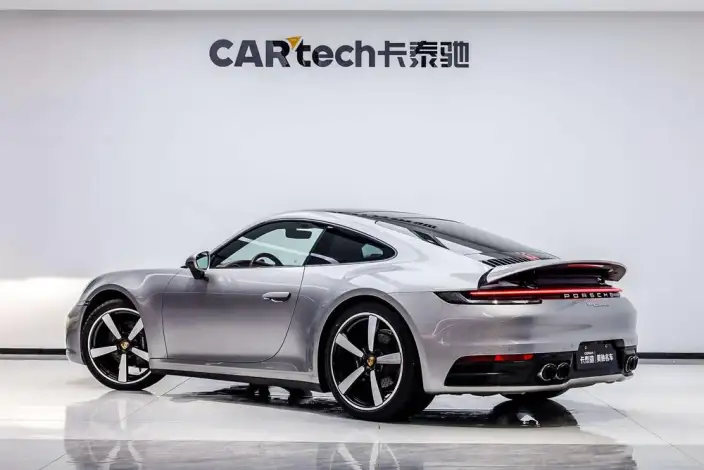 PORSCHE 911 2023 Model Carrera 3.0T