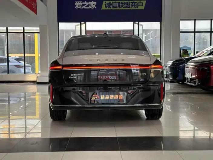 Roewe M7 DMH 2025 Model 160km Comfort Edition – фото 9