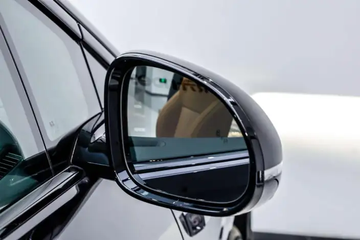 Li Auto i6 2025 Model 4WD Standard Edition – фото 8