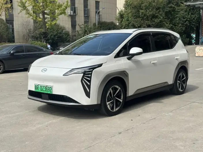 AION Y 2025 Model Plus 510 Smart Edition
