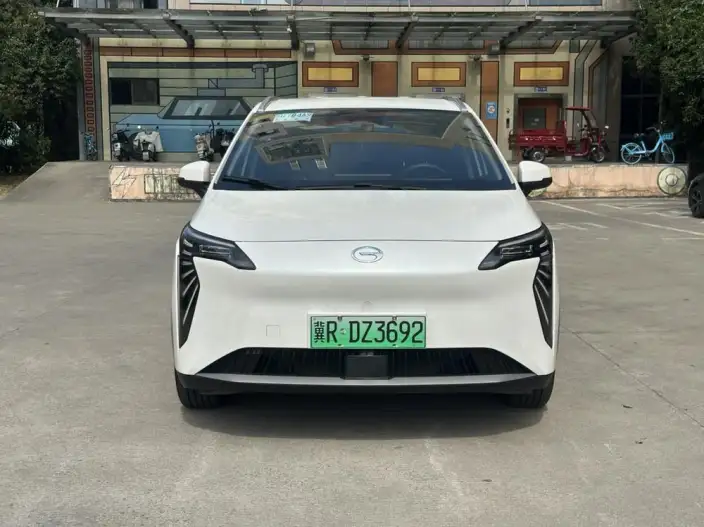 AION Y 2025 Model Plus 510 Smart Edition
