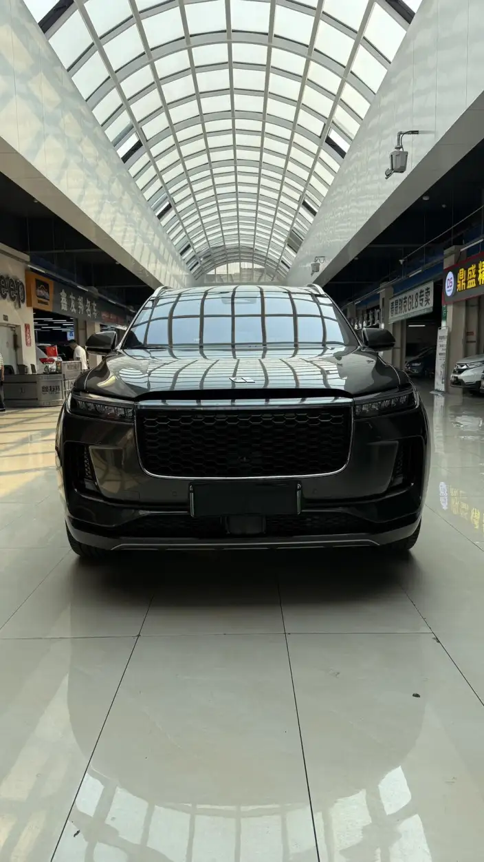 Li Auto ONE 2021 Model Extended Range 6 seat Edition