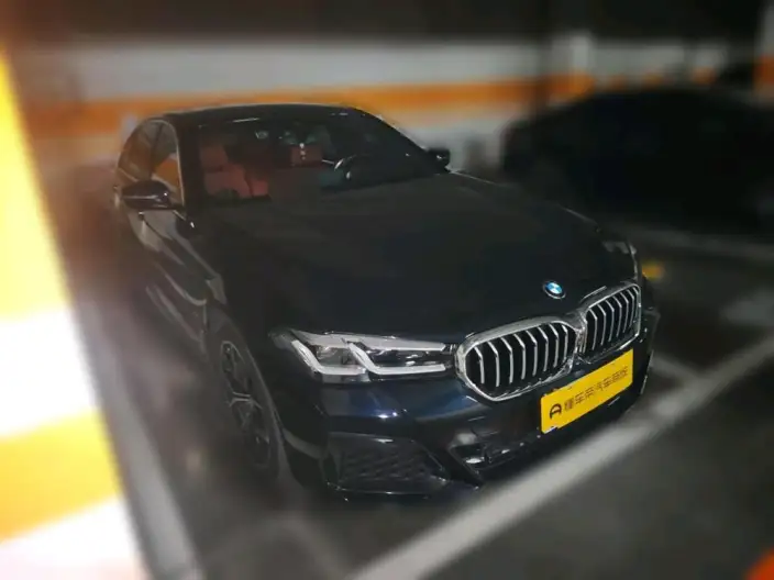 BMW 5 Series 2022 Model 530Li Exclusive Model M Sports Set – фото 3