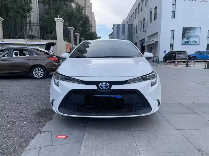 Toyota Levin 2022 Model Hybrid 1.8H E-CVT Leading version – фото 2