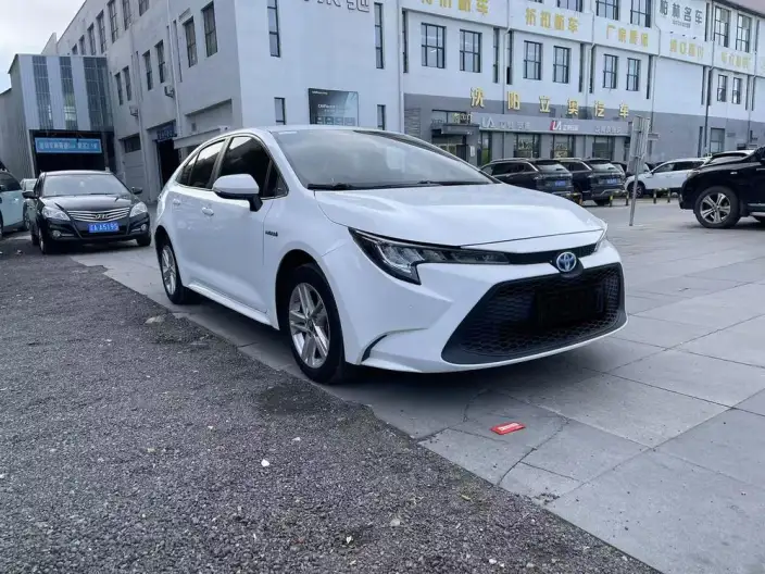 Toyota Levin 2022 Model Hybrid 1.8H E-CVT Leading version – фото 3