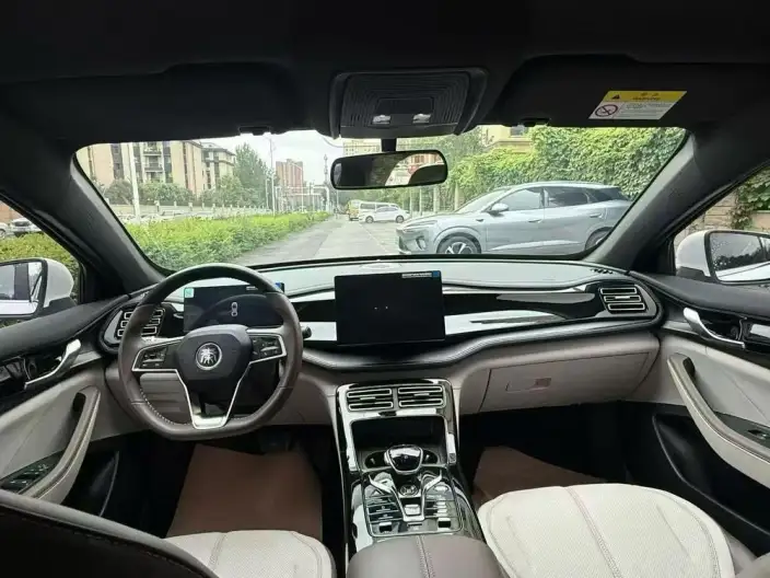 BYD Qin PLUS DM 2023 Model DM-i Champion Edition 55KM Leading Model – фото 7
