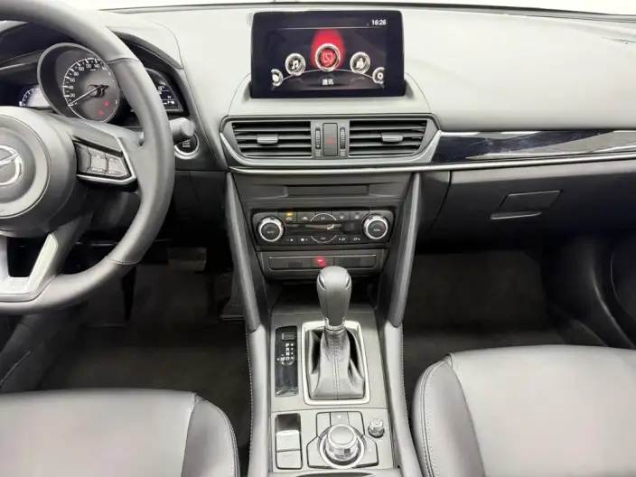 Mazda CX-4 2021 Model 2.0L 2WD SkyActiv Style Edition – фото 9