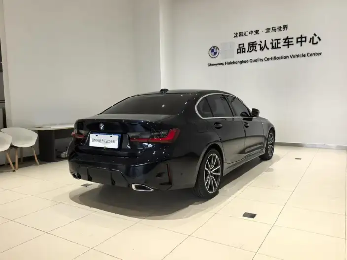 BMW 3 Series 2026 Model 325Li M Sports Set – фото 5