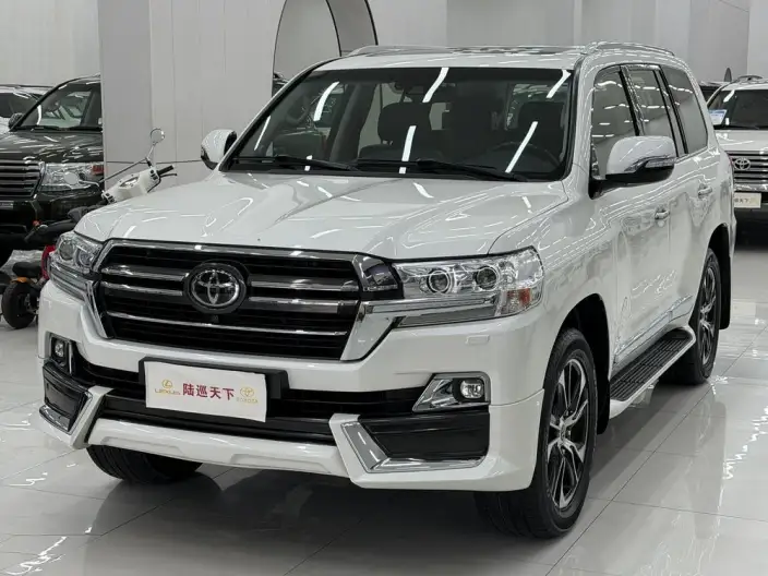 Land Cruiser （import 2021 Model 5.7L Automatic 4WD 8 seat Parallel Imported