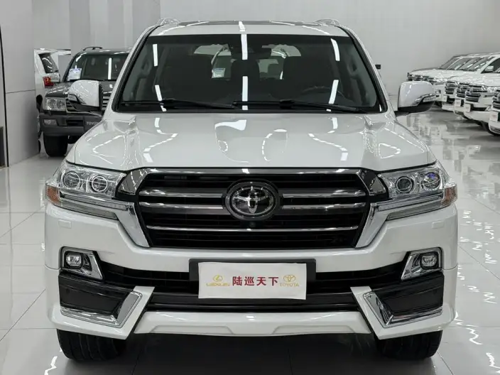 Land Cruiser （import 2021 Model 5.7L Automatic 4WD 8 seat Parallel Imported