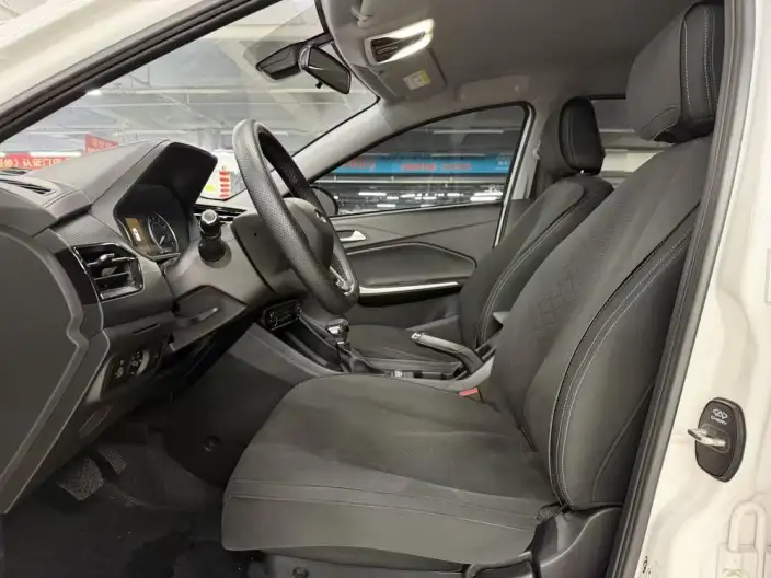 Chery Tiggo 3x 2024 Model 1.5L CVT Superior Edition – фото 8