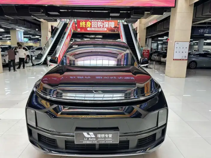 Li Auto L8 2024 Model Pro Edition