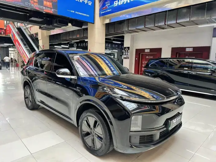 Li Auto L8 2024 Model Pro Edition