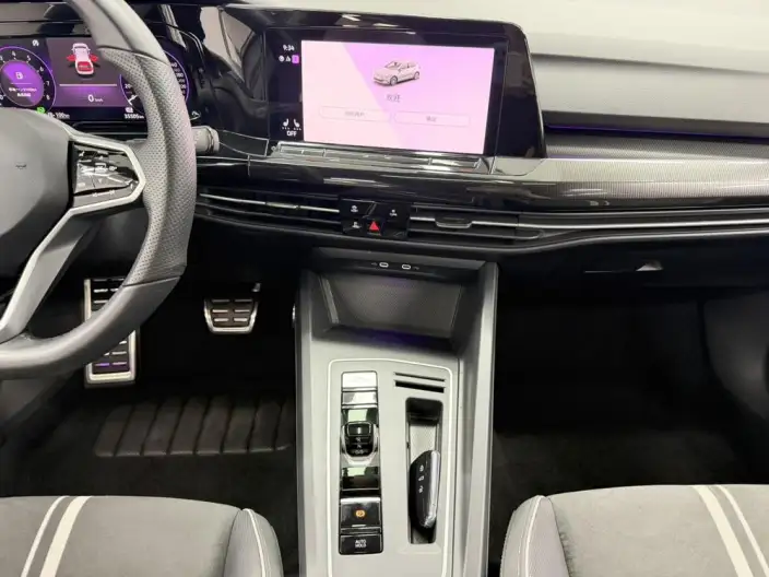 Volkswagen Golf 2021 Model 280TSI DSG R-Line – фото 7