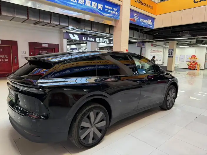 Li Auto i6 2025 Model 4WD Standard Edition – фото 6