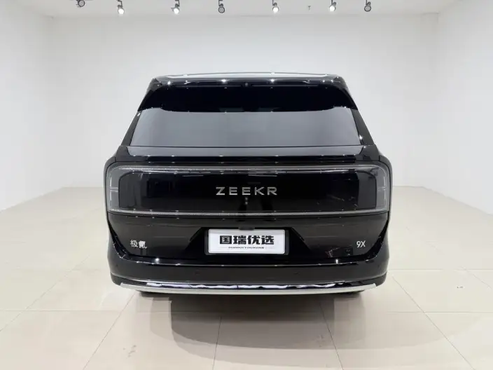 ZEEKR 9X 2025 Model Ultra Edition 70kWh VI seat – фото 5