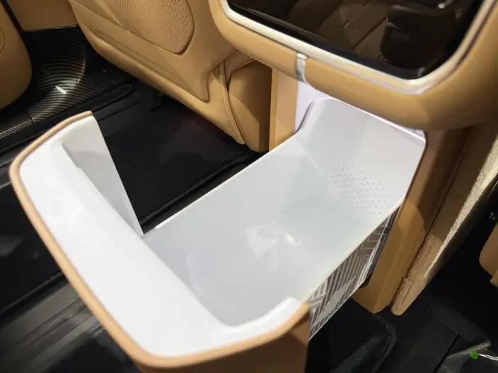 ZEEKR 9X 2025 Model Ultra Edition 70kWh VI seat – фото 10