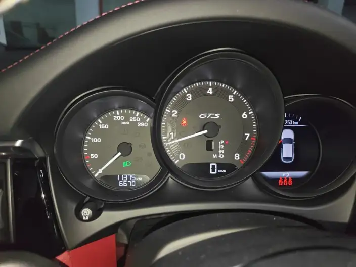 Macan 2023 Model Facelift Macan GTS 2.9T – фото 6