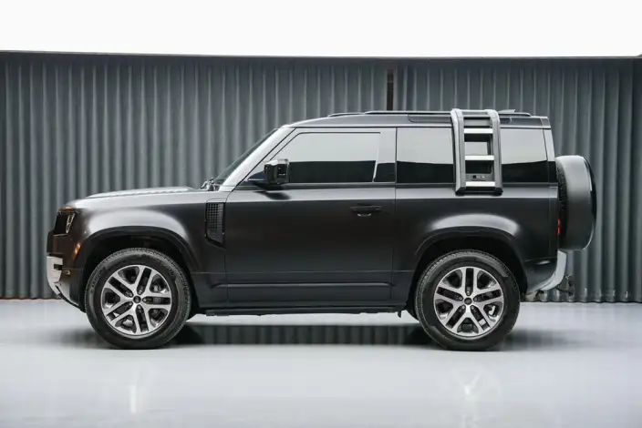 Land Rover Defender 2023 Model Facelift 90 3.0T P400 XS