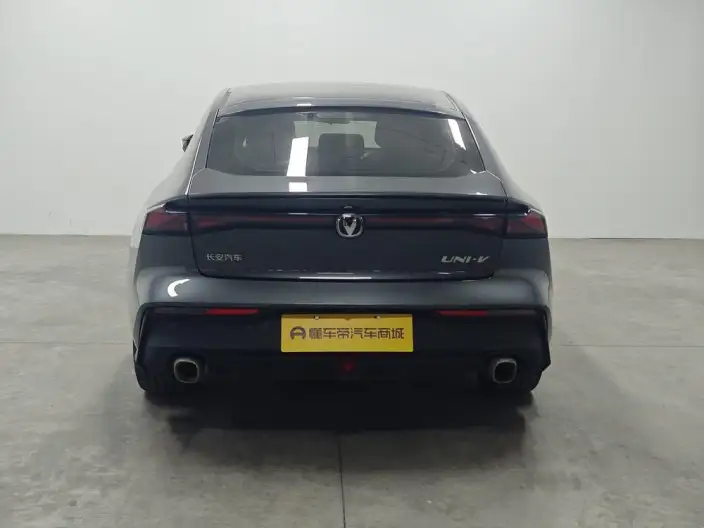Changan UNI-V 2022 Model 1.5T Noble Model – фото 6