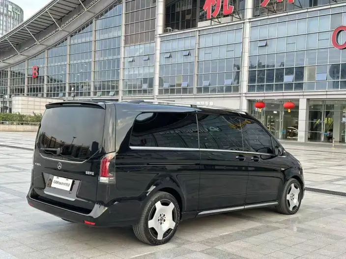 Mercedes-Benz V-Class 2024 Model V 300 L Long wheelbase Deluxe Edition – фото 6
