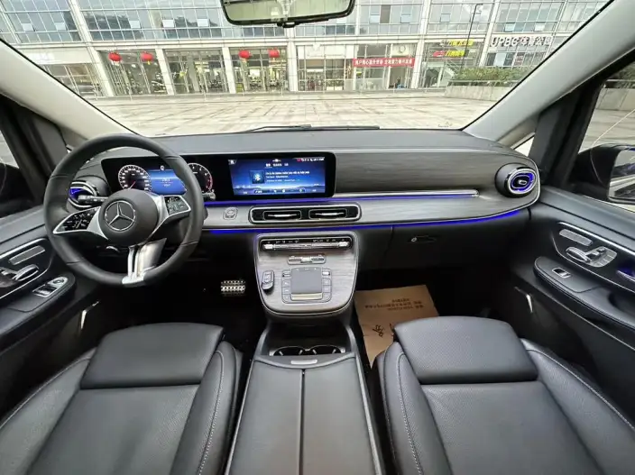 Mercedes-Benz V-Class 2024 Model V 300 L Long wheelbase Deluxe Edition – фото 9