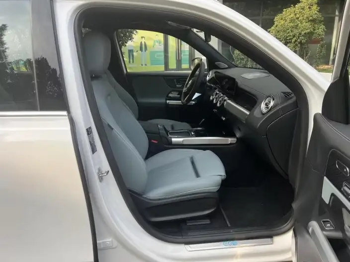 Mercedes-Benz EQB 2025 Model EQB 260 – фото 10