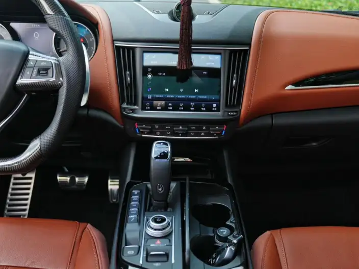 Levante 2022 Model 3.0T Modena – фото 6