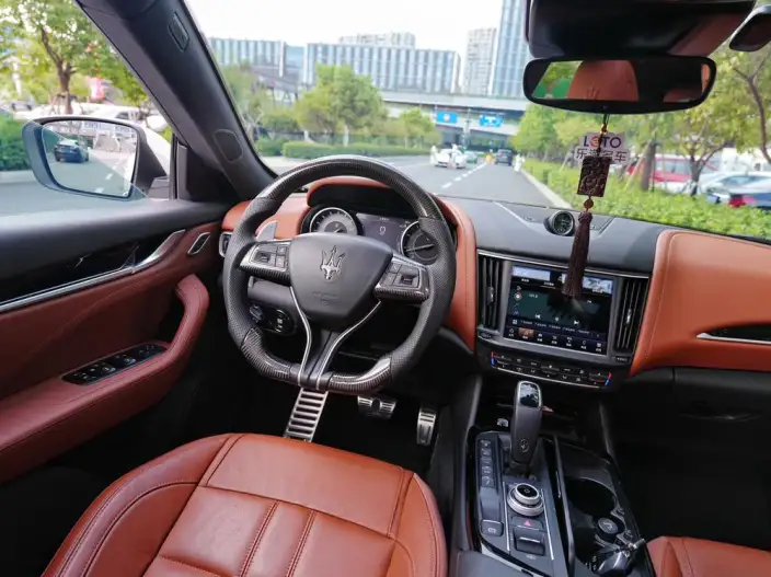 Levante 2022 Model 3.0T Modena – фото 10