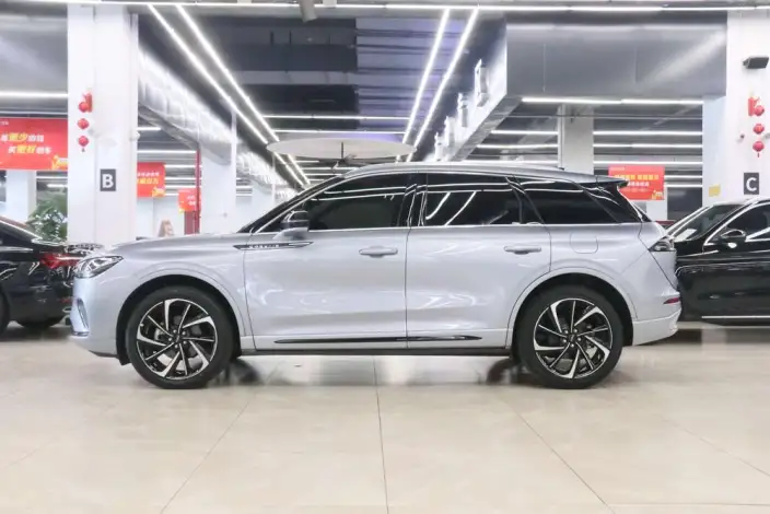 Lincoln Corsair 2023 Model 2.0T 4WD Zunyao Edition – фото 3