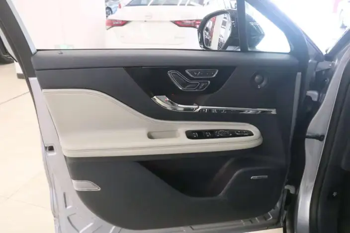 Lincoln Corsair 2023 Model 2.0T 4WD Zunyao Edition – фото 8
