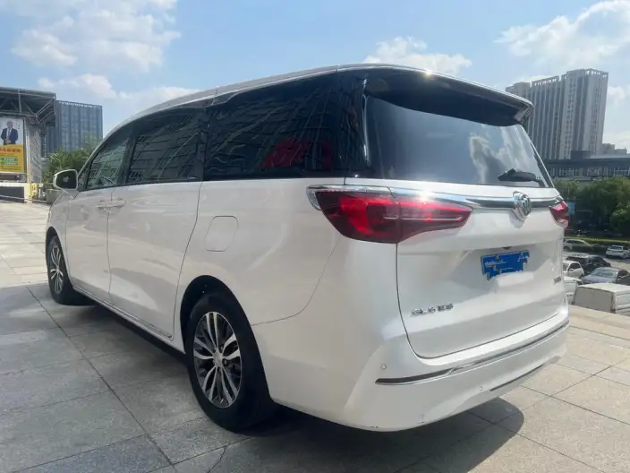 Buick GL8 2023 Model ES Luzun 653T Smart Luxury Model Heyue Edition