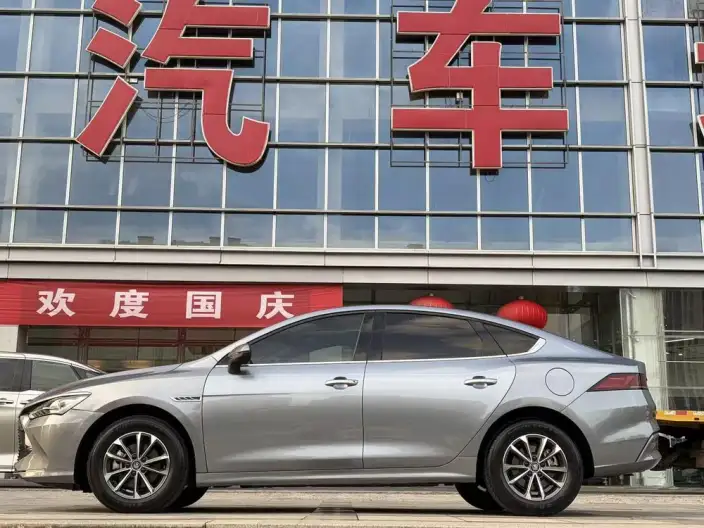 BYD Qin PLUS DM 2023 Model DM-i Champion Edition 55KM Leading Model – фото 4