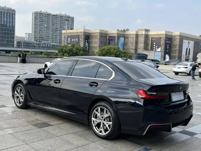 BMW i3 2025 Model eDrive35L – фото 4