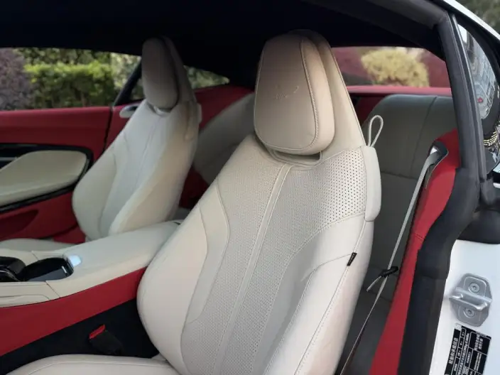 Aston Martin DB12 2024 Model 4.0T V8 Coupe – фото 10