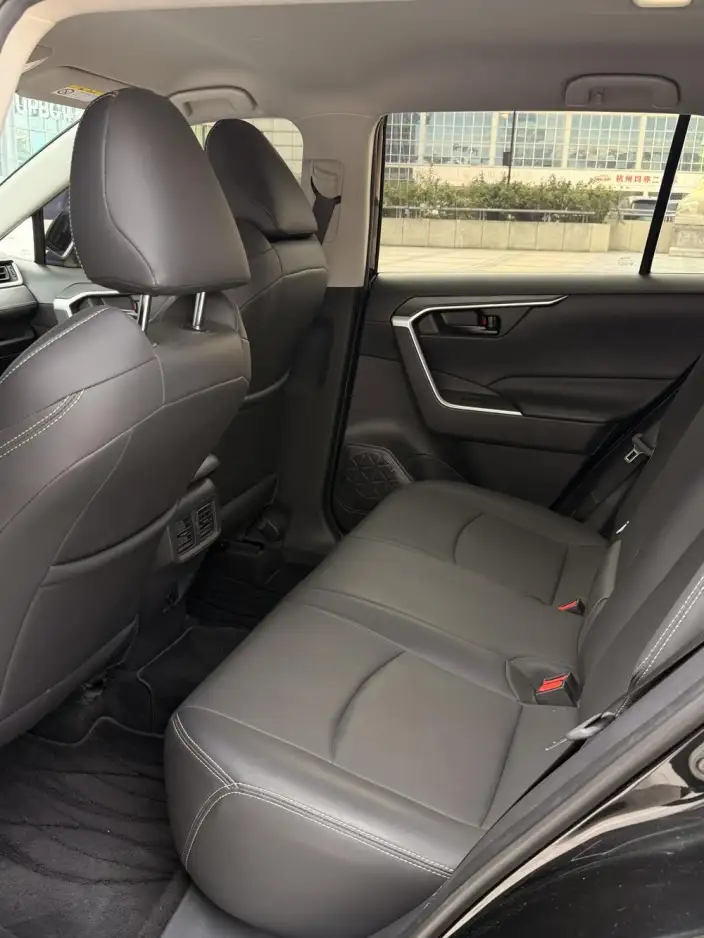 Toyota Wildlander 2023 Model 2.0L 2WD Leading version – фото 8