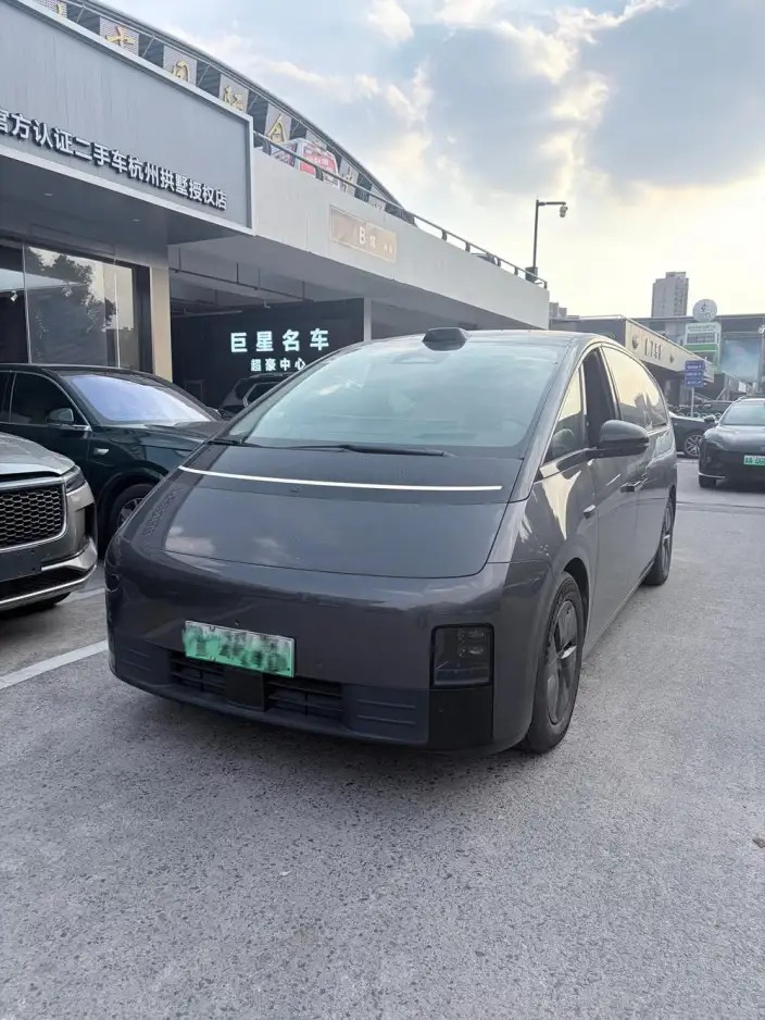 Li Auto MEGA 2024 Model Ultra Edition