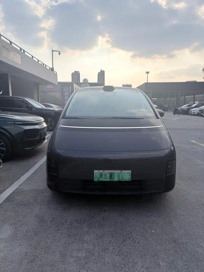 Li Auto MEGA 2024 Model Ultra Edition